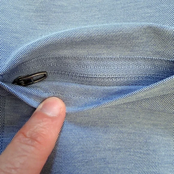 Lululemon Commission Men’s Size Medium/Large Shirt Harbor Blue Button Up - Picture 3 of 8